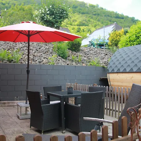 Weingut Schumacher - Mit Privatem Saunabereich Sankt Aldegund