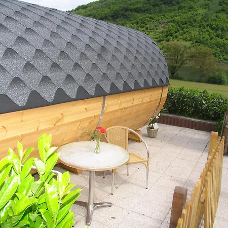 شقة Weingut Schumacher - Mit Privatem Saunabereich سانكت ديجيوند