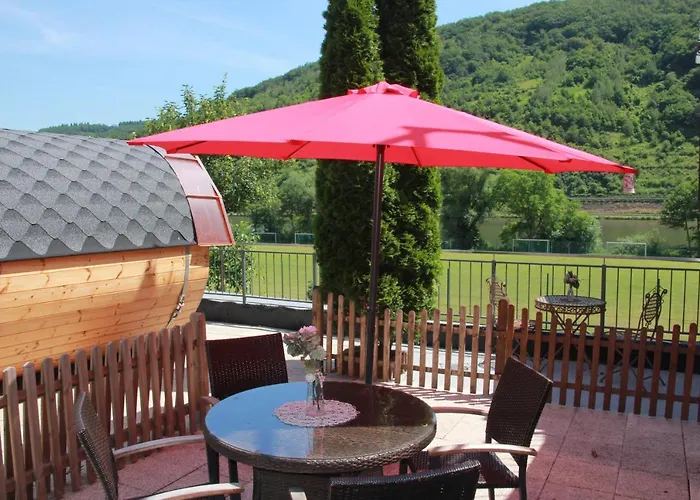 شقة Weingut Schumacher - Mit Privatem Saunabereich سانكت ديجيوند