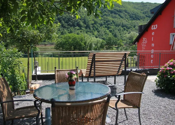 Weingut Schumacher - Mit Privatem Saunabereich *