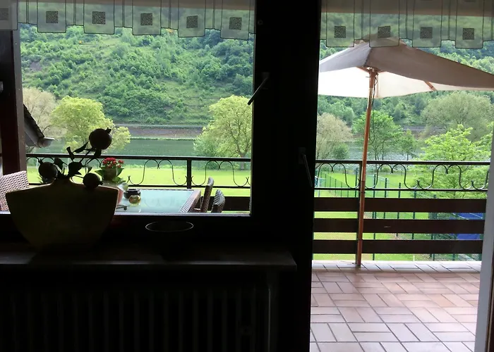 Weingut Schumacher - Mit Privatem Saunabereich Apartamento