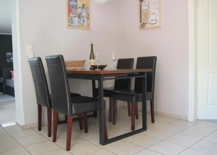 Weingut Schumacher - Mit Privatem Saunabereich *